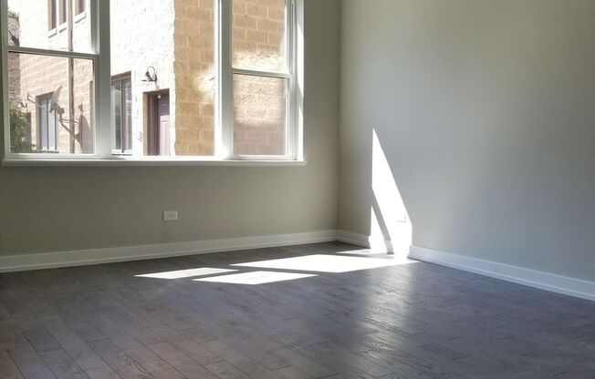 Studio, 1 bath, $1,250, Unit 112