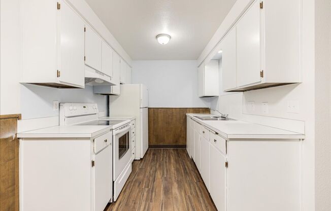 1 bed, 1 bath, 750 sqft, $1,100, Unit 2305-14