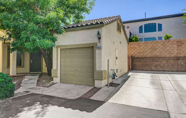 Gorgeous 3 Bedroom Home!