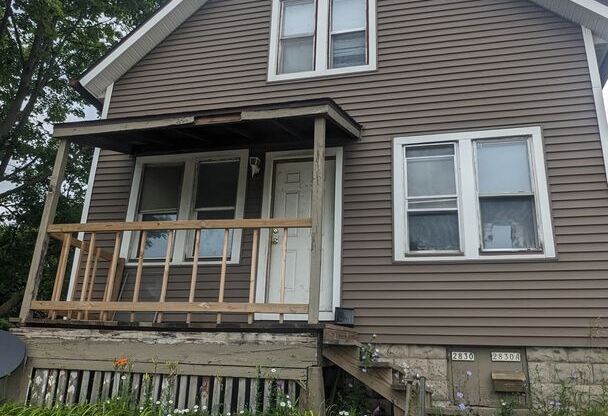 2830 W. St. Paul Ave