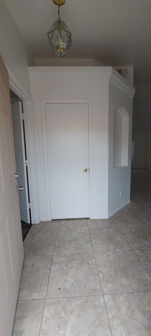 *REMODELING IS ALMOST DONE* AVAILABLE TO SEE