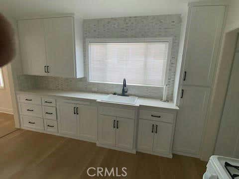 2 beds, 1 bath, 816 sqft, $3,000