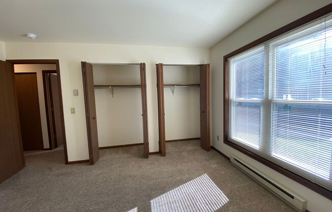 2 beds, 1 bath, $1,495