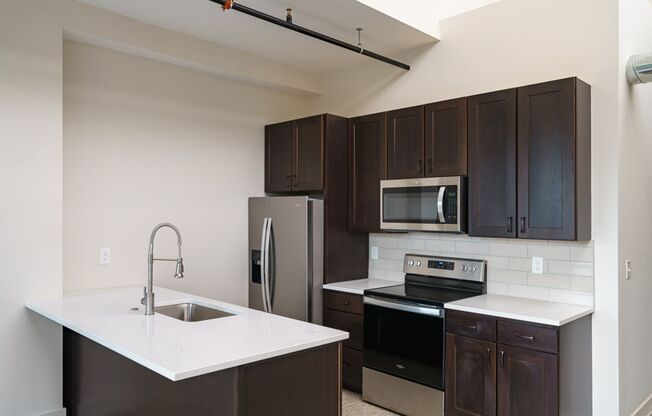 2 beds, 2 baths, $2,334, Unit 875 Michigan Ave Apt. 401