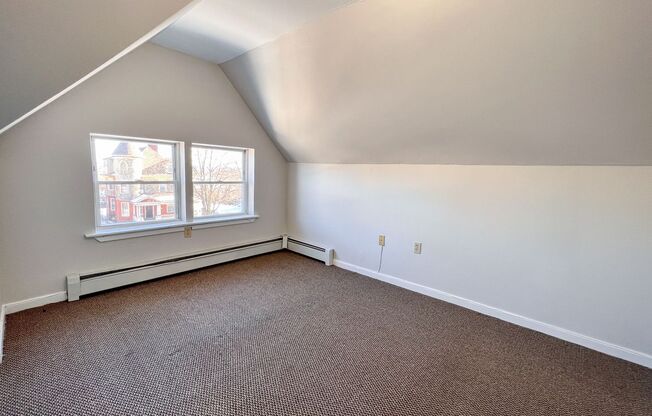 207 Wethersfield Ave / Ari Properties, LLC