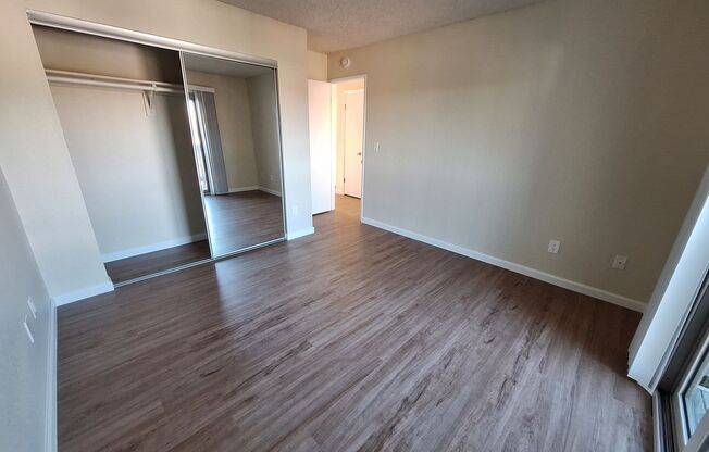 1 bed, 1 bath, $2,395, Unit B-6