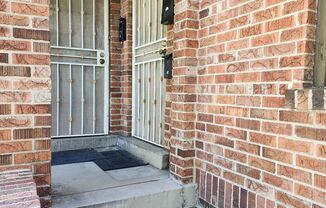 2 beds, 1 bath, $1,995, Unit 440