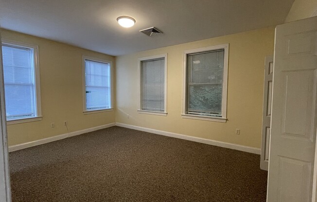 2 beds, 2 baths, 1,000 sqft, $2,500, Unit 8