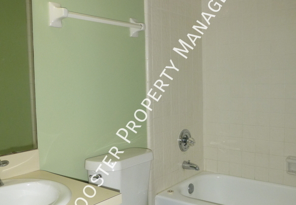 5511 COMMUNITY OAKS CT