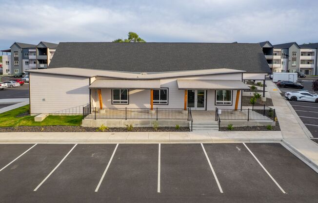 Modern Heights Apartments