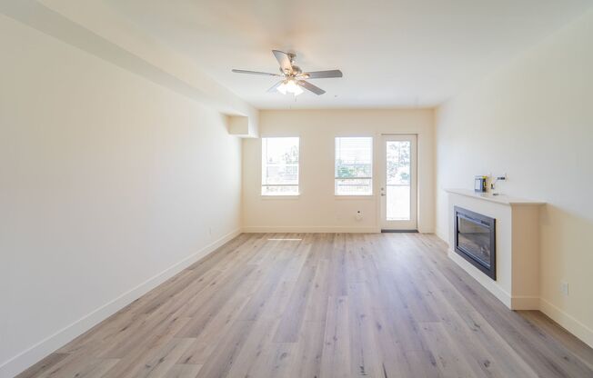 Studio, 1 bath, 538 sqft, $1,399, Unit 1105