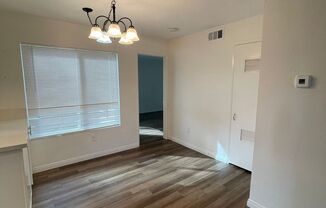 2 beds, 2 baths, $2,800, Unit # 81