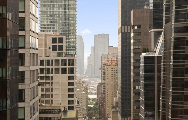 4 beds, 4.5 baths, 3,073 sqft, $30,000, Unit 34AB