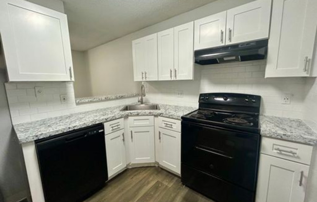 3 beds, 2 baths, 1,141 sqft, $1,792, Unit 22-108