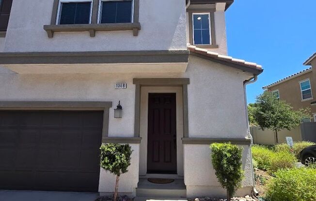3-Bedroom Home (1/2 off the first month!!) Modern Upgrades and Energy Efficiency