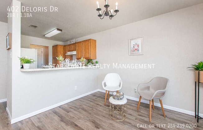 402 DELORIS DR