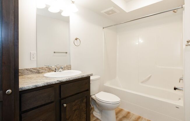2 beds, 1 bath, 838 sqft, $1,645, Unit 116-104