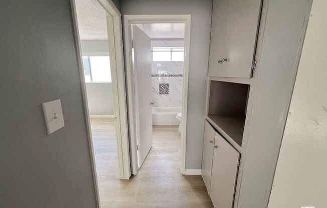 1 bed, 1 bath, 700 sqft, $2,250, Unit 9