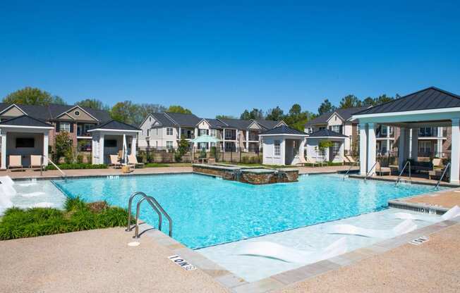 Pool and sundeck at Meridian Park in Collierville, TN 38017