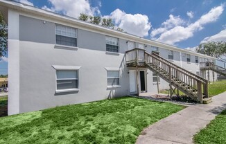 Newly Renovated and Remodeled - 2 Bedroom 1 Bath for Lease in Brandon, FL