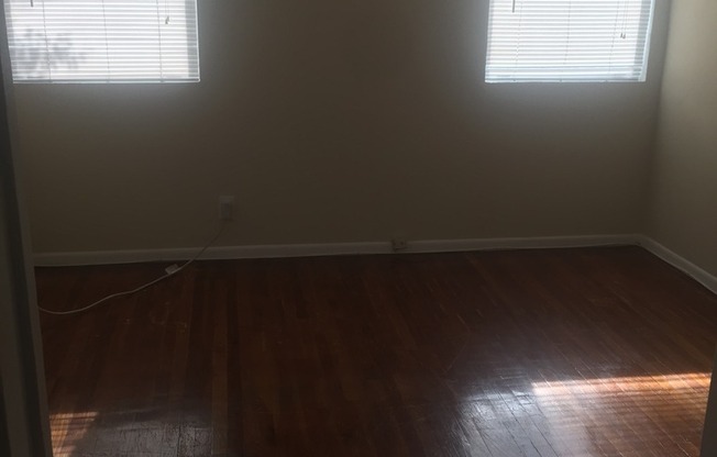 1 bed, 1 bath, 525 sqft, $1,695