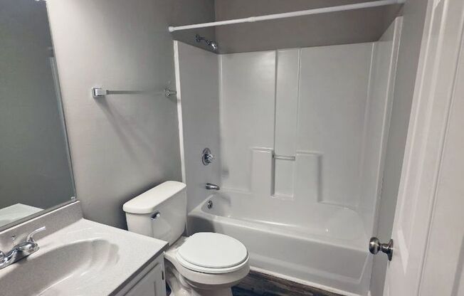 1 bed, 1 bath, 620 sqft, $795, Unit 105-D