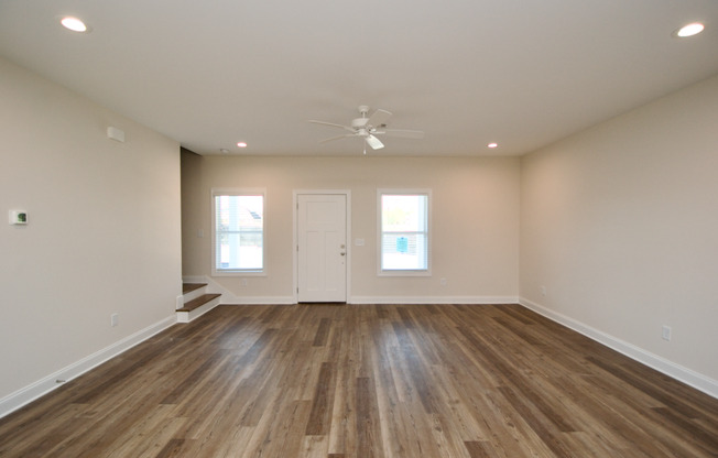 3/2.5 Luxury Townhome Now Available!