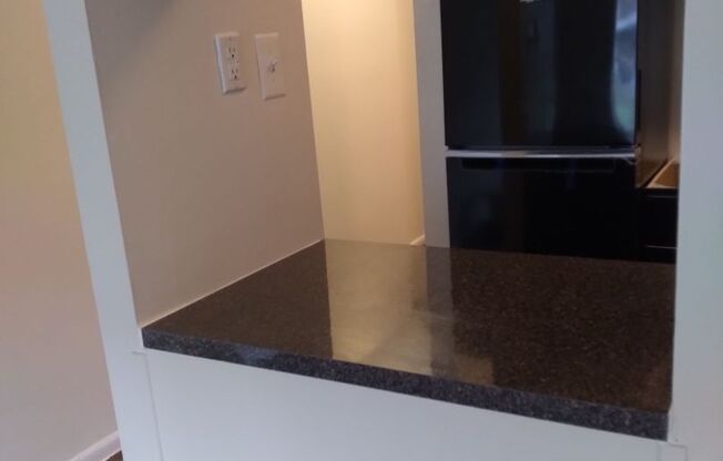 Studio, 1 bath, 415 sqft, $1,175, Unit 101-K1