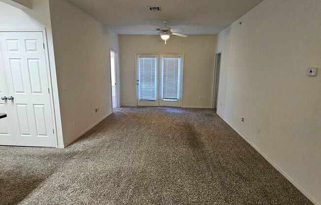 2 beds, 2 baths, $950