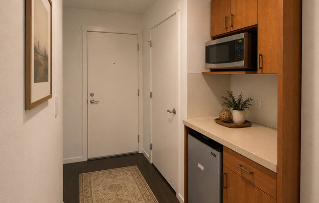Studio, 1 bath, 175 sqft, $1,125, Unit 2202
