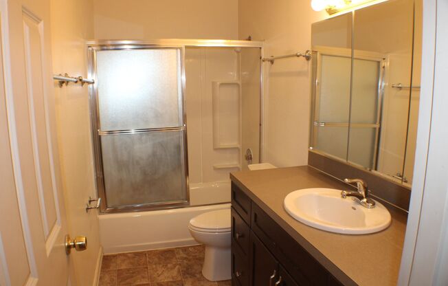 Villa Anita 2231 Franklin Ave E