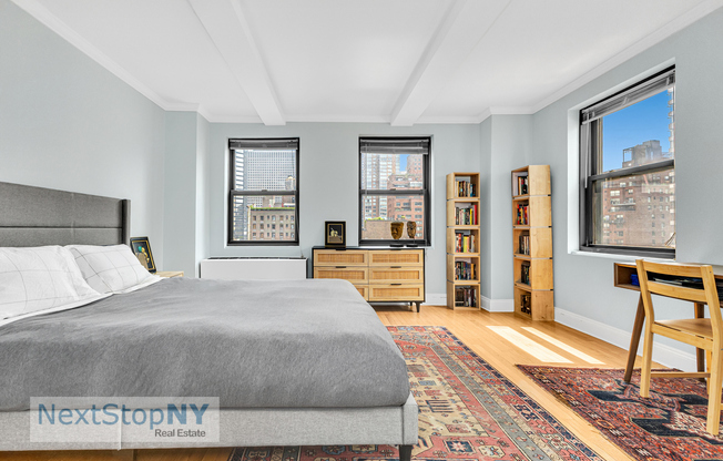 235 E 49 ST