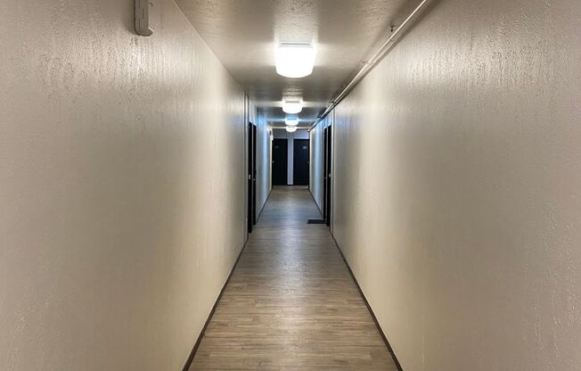 2 beds, 1 bath, 850 sqft, $1,295, Unit 09C