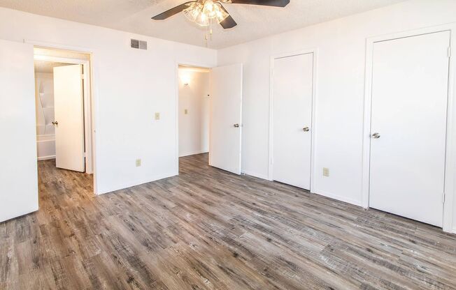 1 bed, 1 bath, 725 sqft, $749