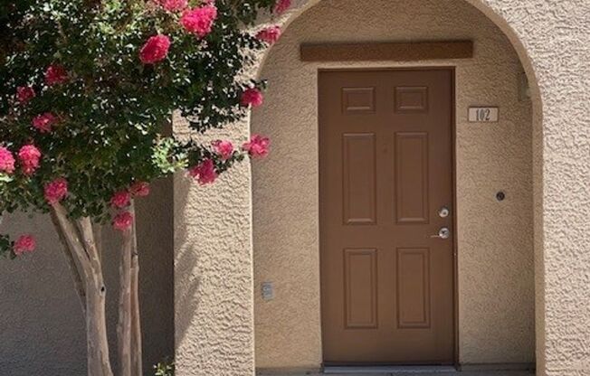 10150 Cedar Key Ave #102 ! 2 Bedroom / 2 Bath !