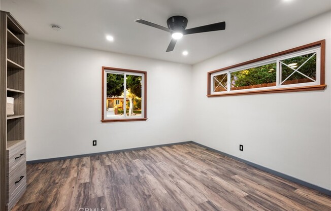 7424 W 85 ST