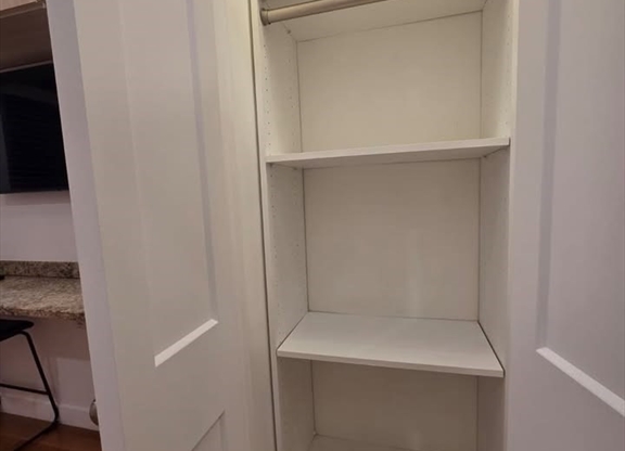 Studio, 1 bath, $1,495, Unit 13