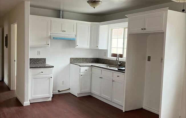 1151 AND 1153 E 88 PL