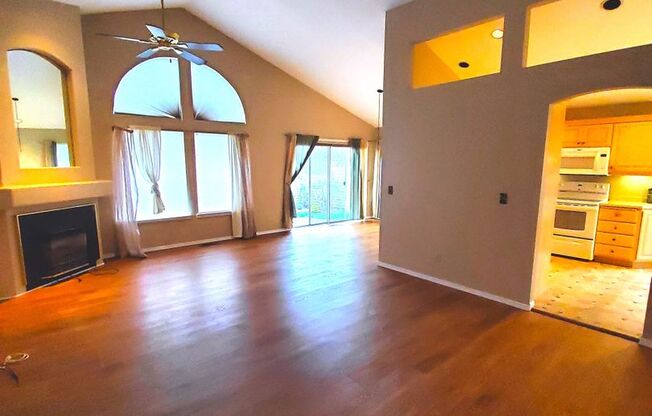 Great Home In Charbonneau