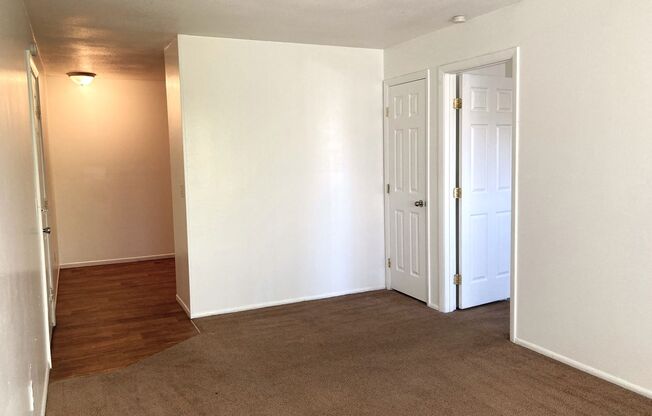 1 bed, 1 bath, 500 sqft, $1,099, Unit 21