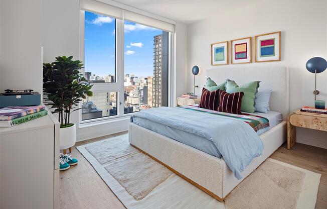 3 beds, 2 baths, $12,095, Unit 1212