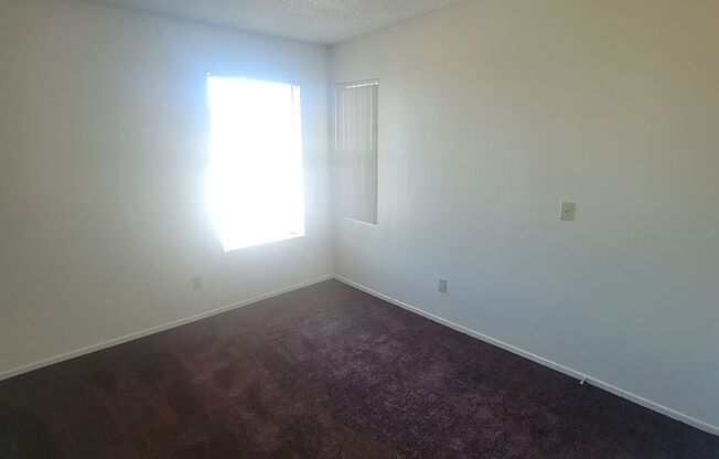 2 beds, 1 bath, $1,795, Unit 9