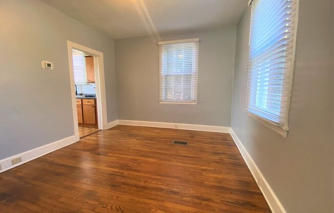 2 beds, 1 bath, $1,500