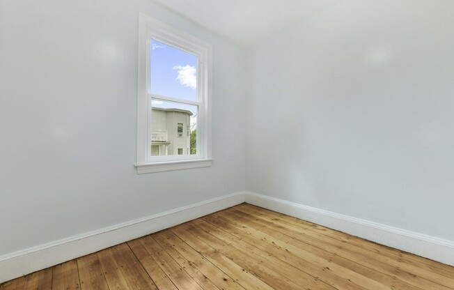 78 CAROLINA AVE