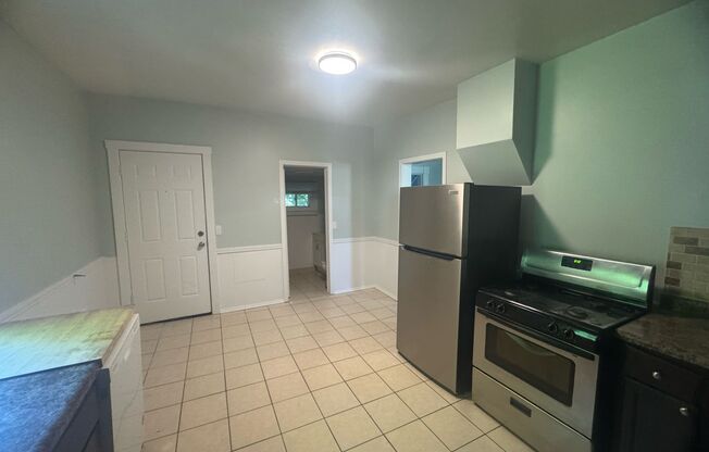 Charming Two-Bedroom Home Awaits!