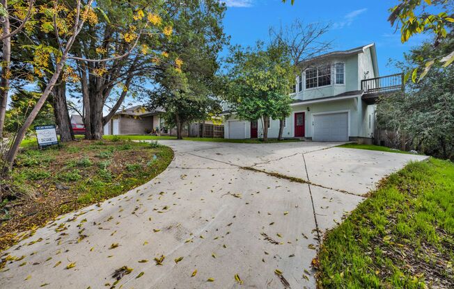 1020-1022 Misty Acres