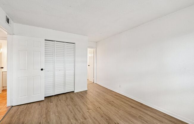 3 beds, 2 baths, 957 sqft, $2,250