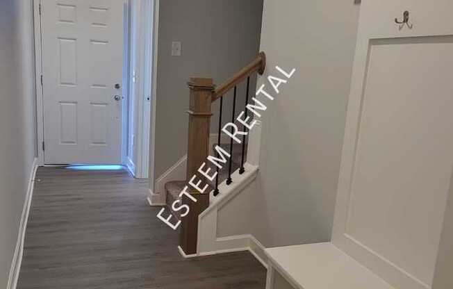 316 CONRAD LN