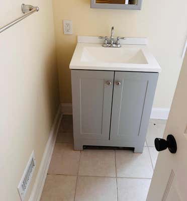 90 22 143 ST