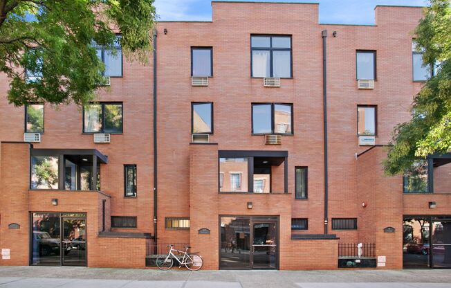 104 CLIFTON PL